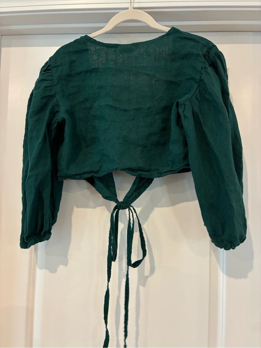 Sand Snow linen Tie-Front Puff Sleeve Crop Top - Deep Green - Picture 5 of 6
